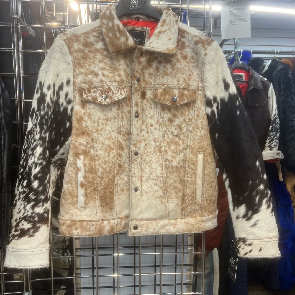 Men's Cowhide Jacket with Black and Brown Accents